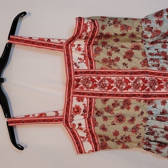 Gal Meets Glam Printed Fit and Flare Dress - Picture 9 of 14